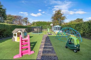 Photo 34- click for photo gallery